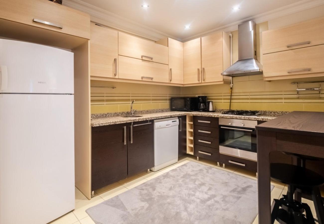 Exclusive Flat With Balcony In Nisantasi Apartment Istanbul Luaran gambar